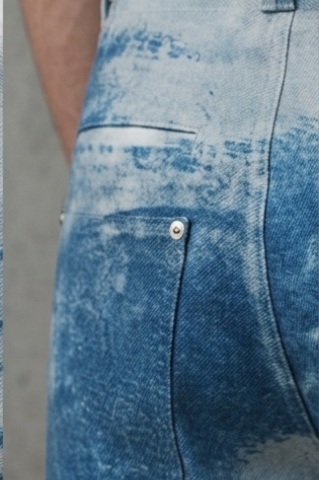 Hunter Sky Blue Frost Wash Straight-Leg Trousers