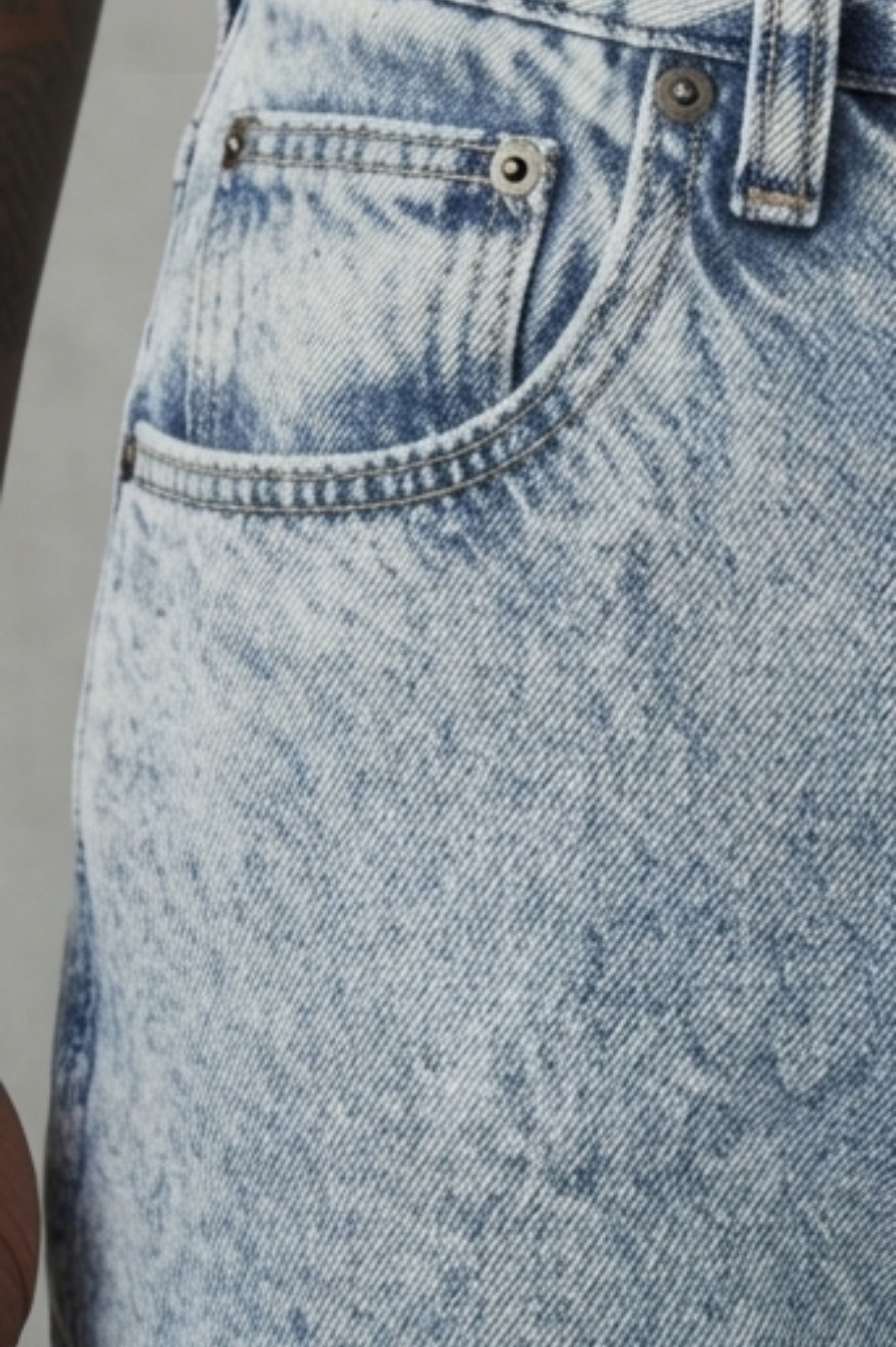 Swaray Light Acid Wash Carpenter Jeans