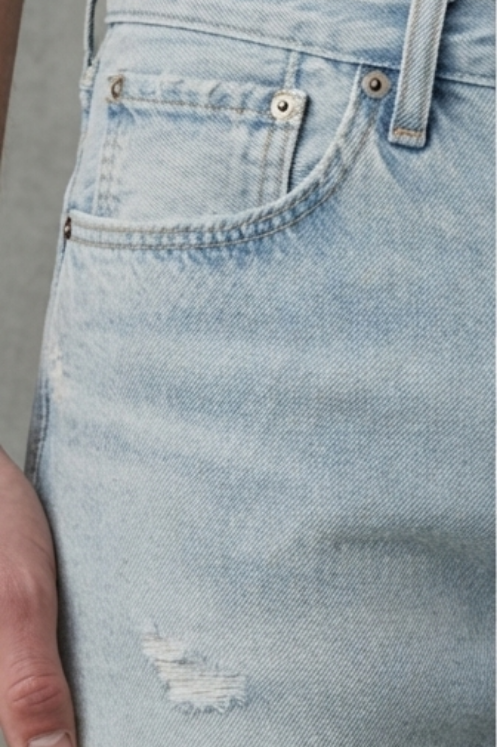Walter Light Wash Distressed Straight-Leg Denim Jeans