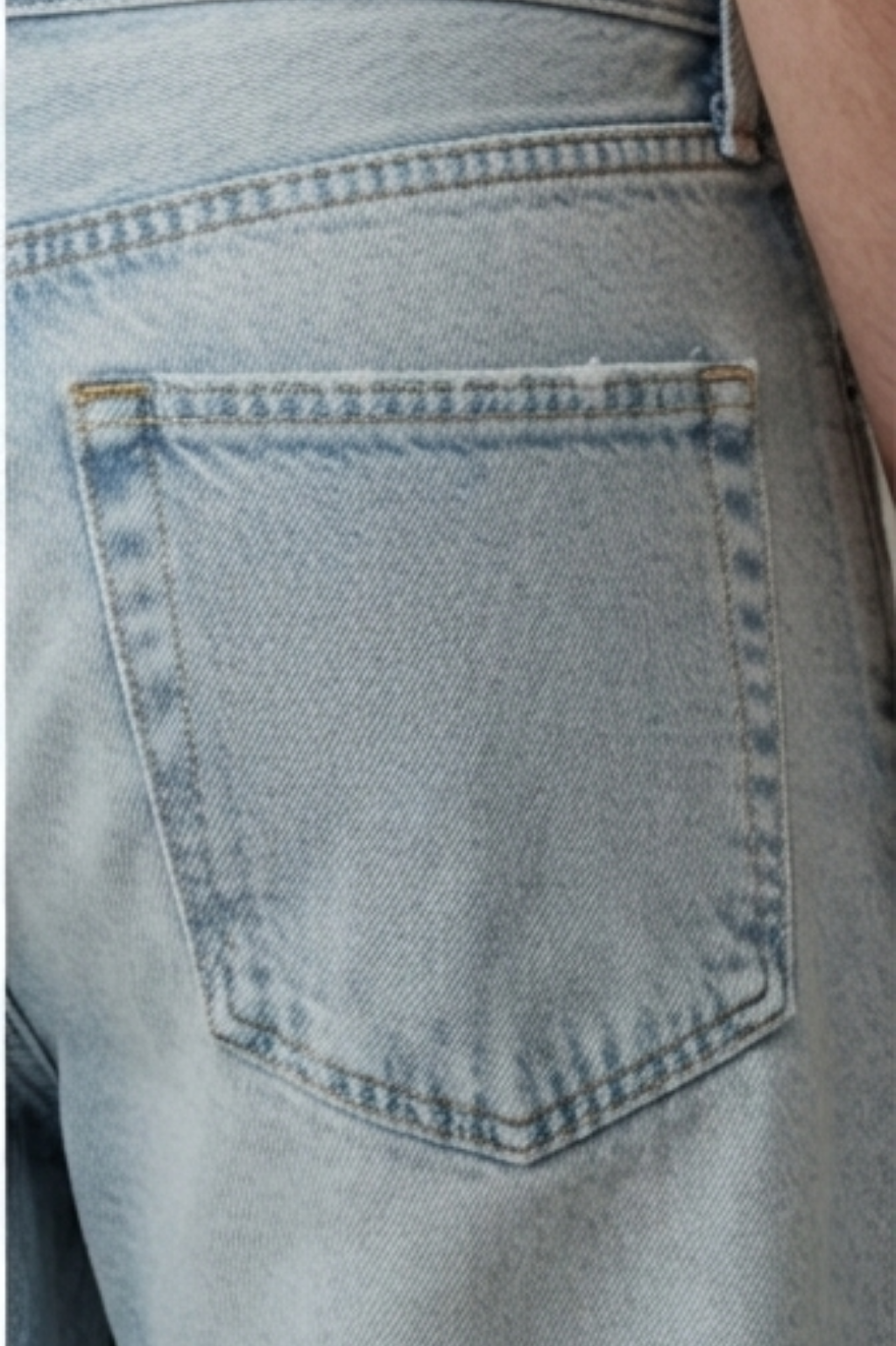 Walter Light Wash Distressed Straight-Leg Denim Jeans